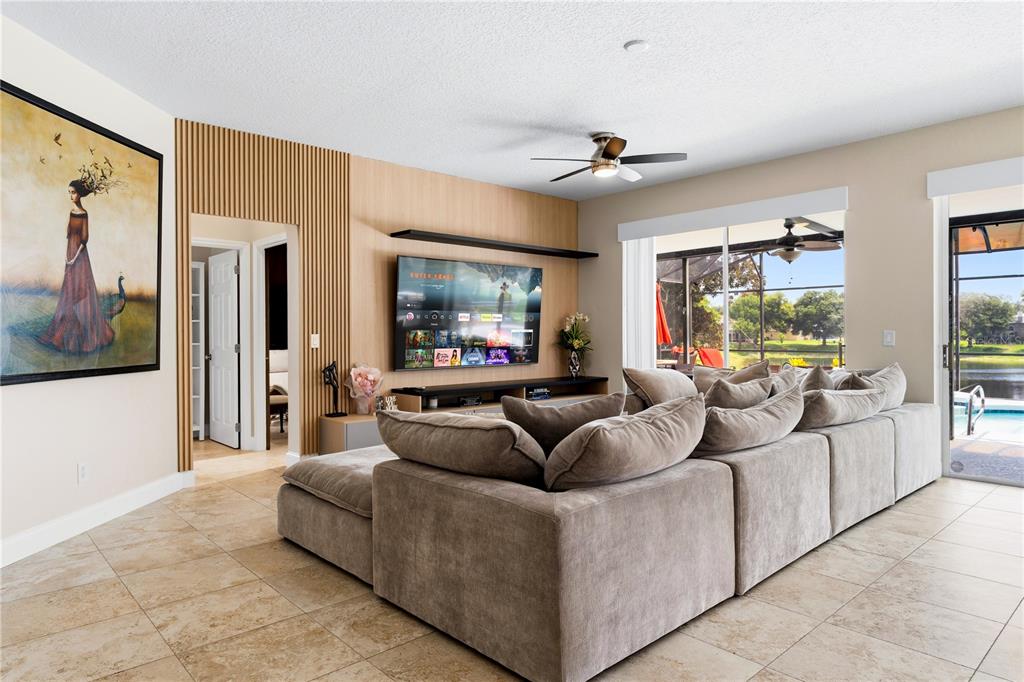 Property for sale at 10355 EMERALD WOODS AVENUE, ORLANDO, FL, 32836