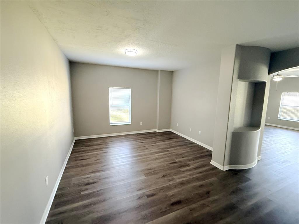 Property for sale at 10239 NEWMINSTER LOOP, RUSKIN, FL, 33573