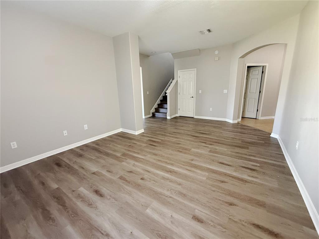 Property for sale at 10239 NEWMINSTER LOOP, RUSKIN, FL, 33573
