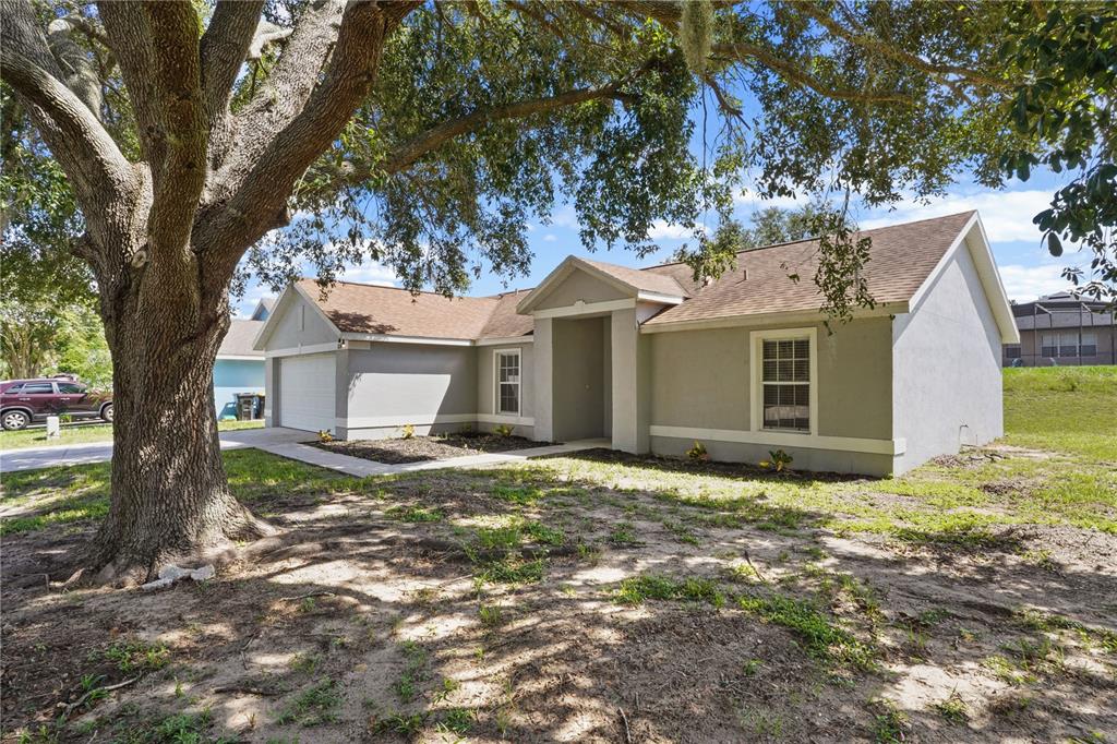 Property for sale at 114 OXFORD ROAD, DAVENPORT, FL, 33896