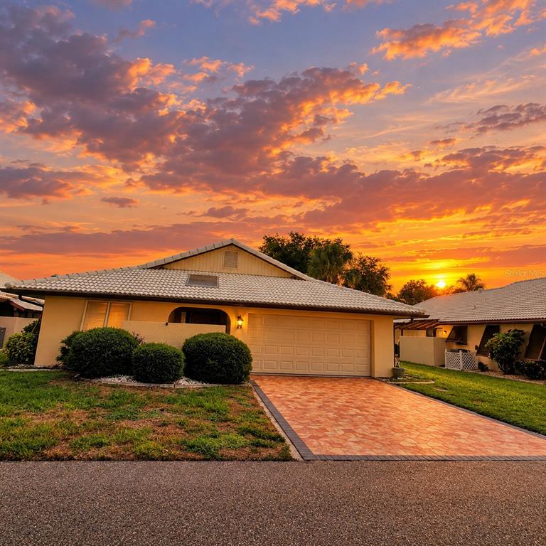 Property for sale at 49 SANDSTONE CIRCLE, VENICE, FL, 34293