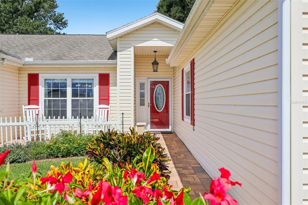 Property for sale at 25121 MERIWEATHER ROAD, LEESBURG, FL, 34748