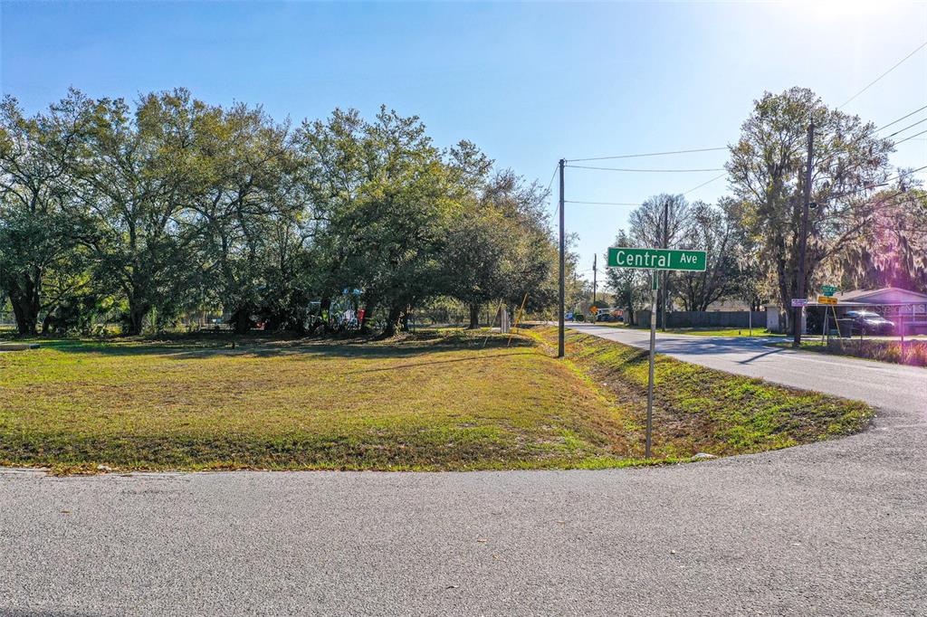 Property for sale at CENTRAL AVENUE, MULBERRY, FL, 33860