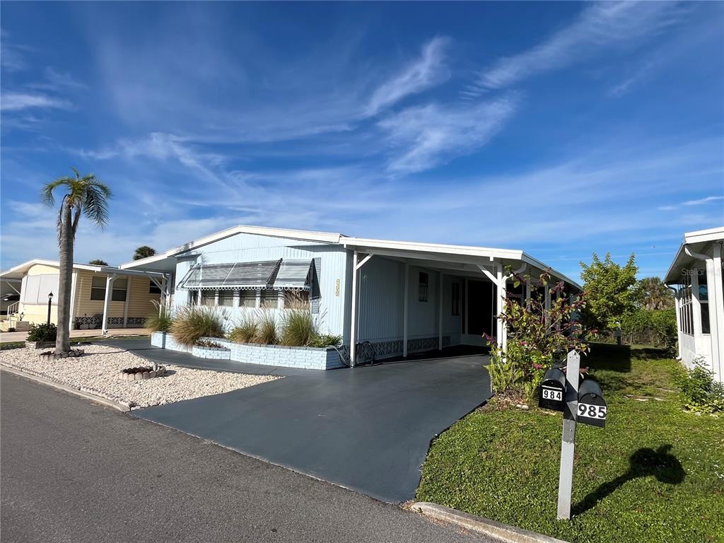 Property for sale at 984 JOLANDA CIRCLE, VENICE, FL, 34285