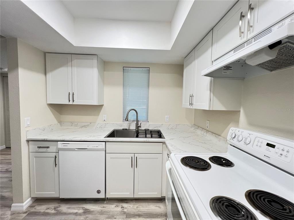 Property for sale at 572 SE FAIRWAYS LANE UNIT N204, OCALA, FL, 34472