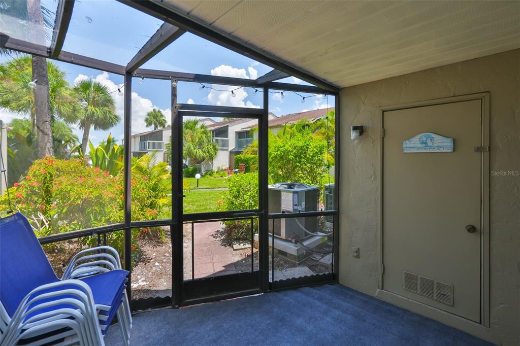 Property for sale at 1028 APOLLO BEACH BOULEVARD UNIT 8, APOLLO BEACH, FL, 33572