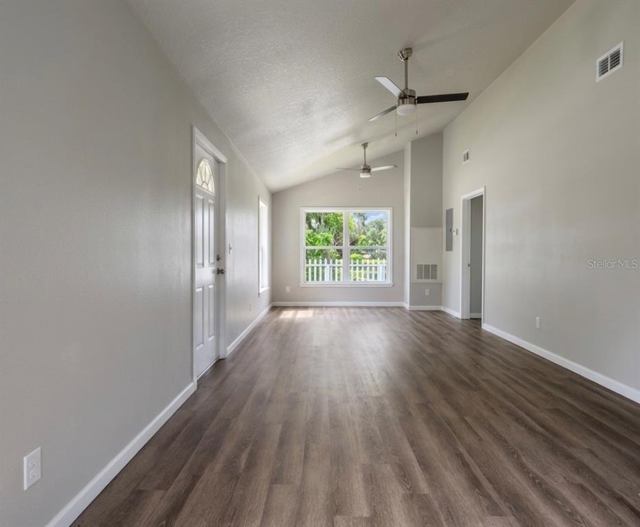 Property for sale at 343 N MAIN AVENUE, GROVELAND, FL, 34736