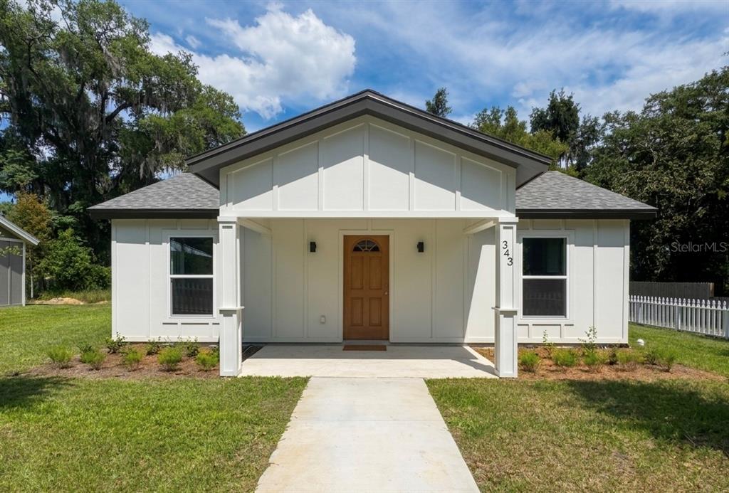 Property for sale at 343 N MAIN AVENUE, GROVELAND, FL, 34736