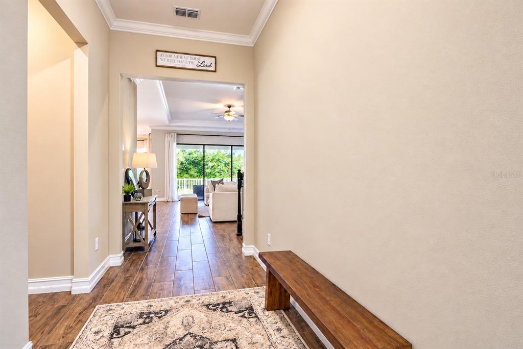 Photo Staged removed wall pictures
