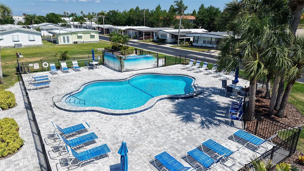 Property for sale at 2000 E BAY DRIVE UNIT 87, LARGO, FL, 33771