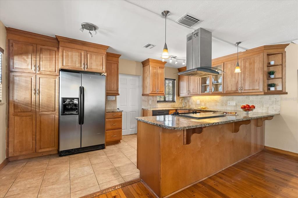 Property for sale at 4237 DR MARTIN LUTHER KING JR STREET N, ST PETERSBURG, FL, 33703