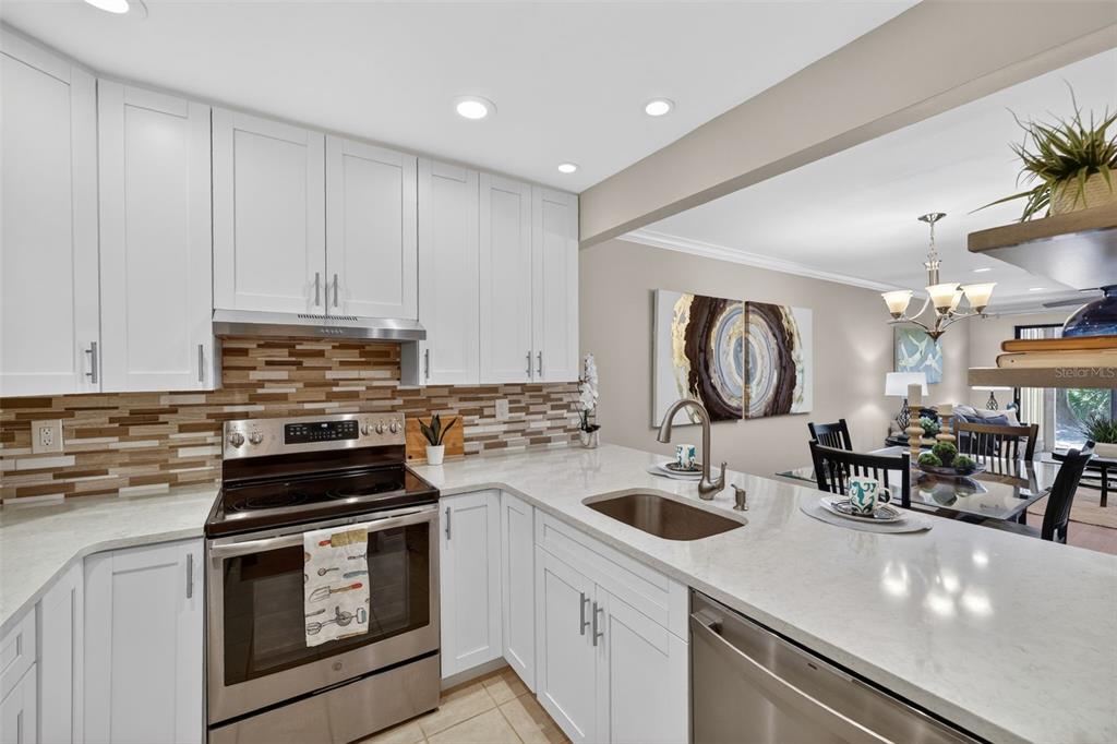 Property for sale at 731 83RD AVENUE N UNIT 105, ST PETERSBURG, FL, 33702