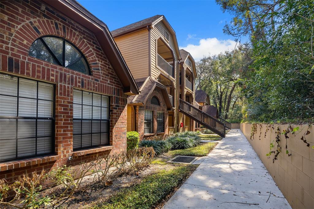 Property for sale at 485 FORESTWAY CIRCLE UNIT 106, ALTAMONTE SPRINGS, FL, 32701
