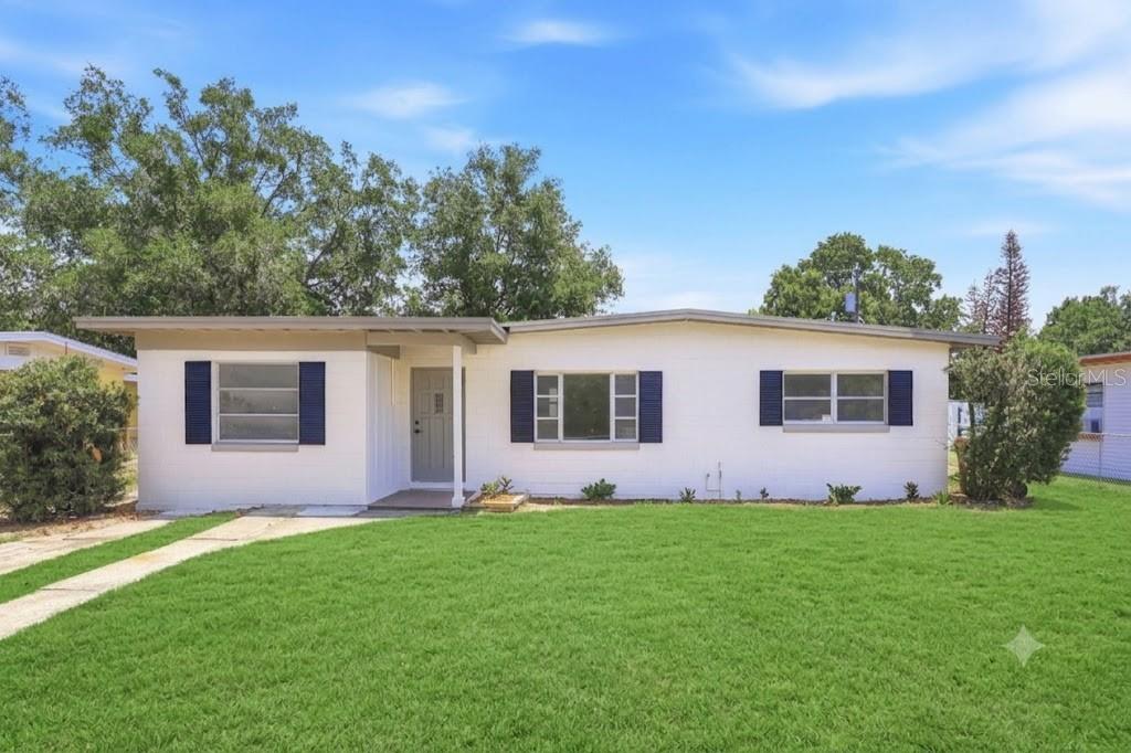 Property for sale at 1300 MORNINGSIDE STREET, MOUNT DORA, FL, 32757