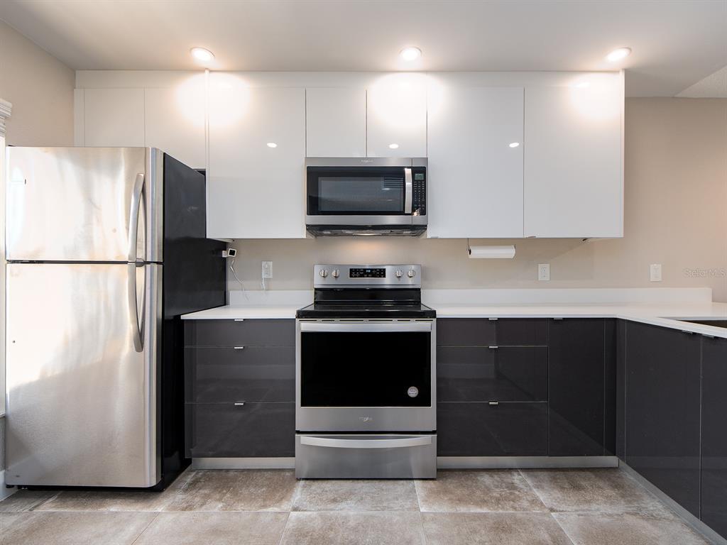 Property for sale at 105 ISLAND WAY UNIT 143, CLEARWATER, FL, 33767