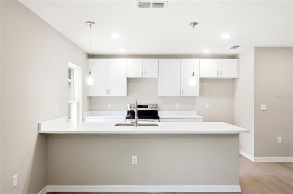 Property for sale at 2107 SUANEE AVENUE UNIT 200, EUSTIS, FL, 32726