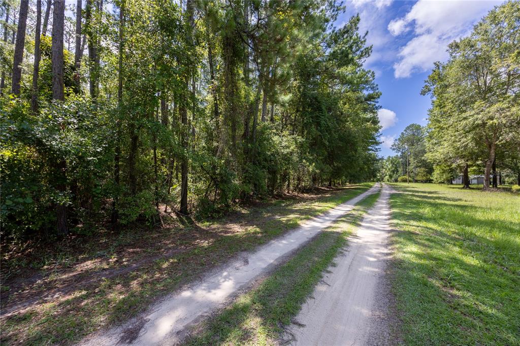 Property for sale at 0 SE HAWTHORNE ROAD, HAWTHORNE, FL, 32640