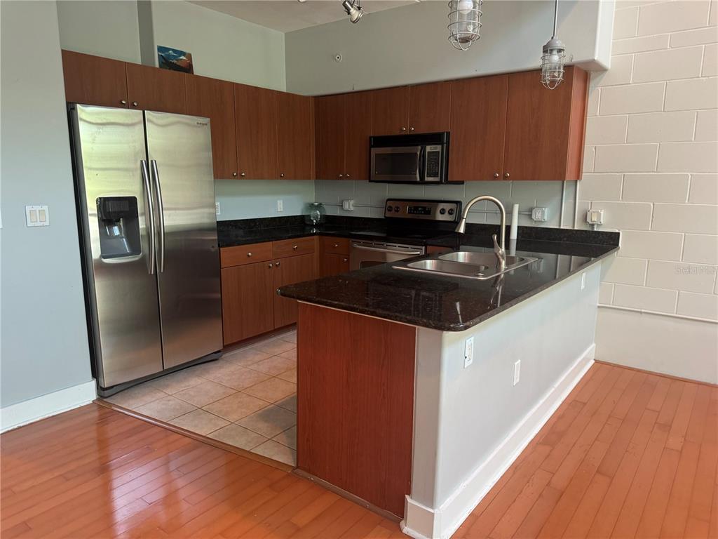 Property for sale at 2515 SW 35TH PLACE UNIT 209, GAINESVILLE, FL, 32608