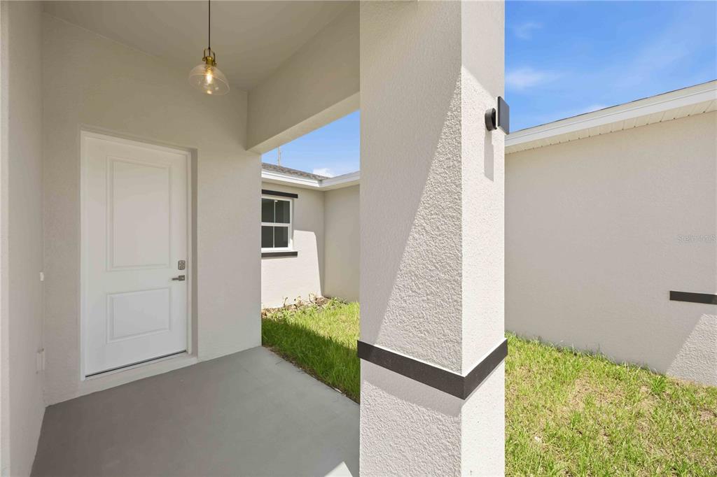 Property for sale at 2122 RIVER HAWK LOOP, WINTER HAVEN, FL, 33880