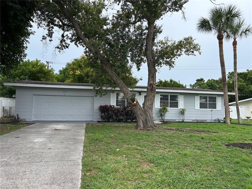 Property for sale at 4708 PARK ACRES DRIVE, BRADENTON, FL, 34207