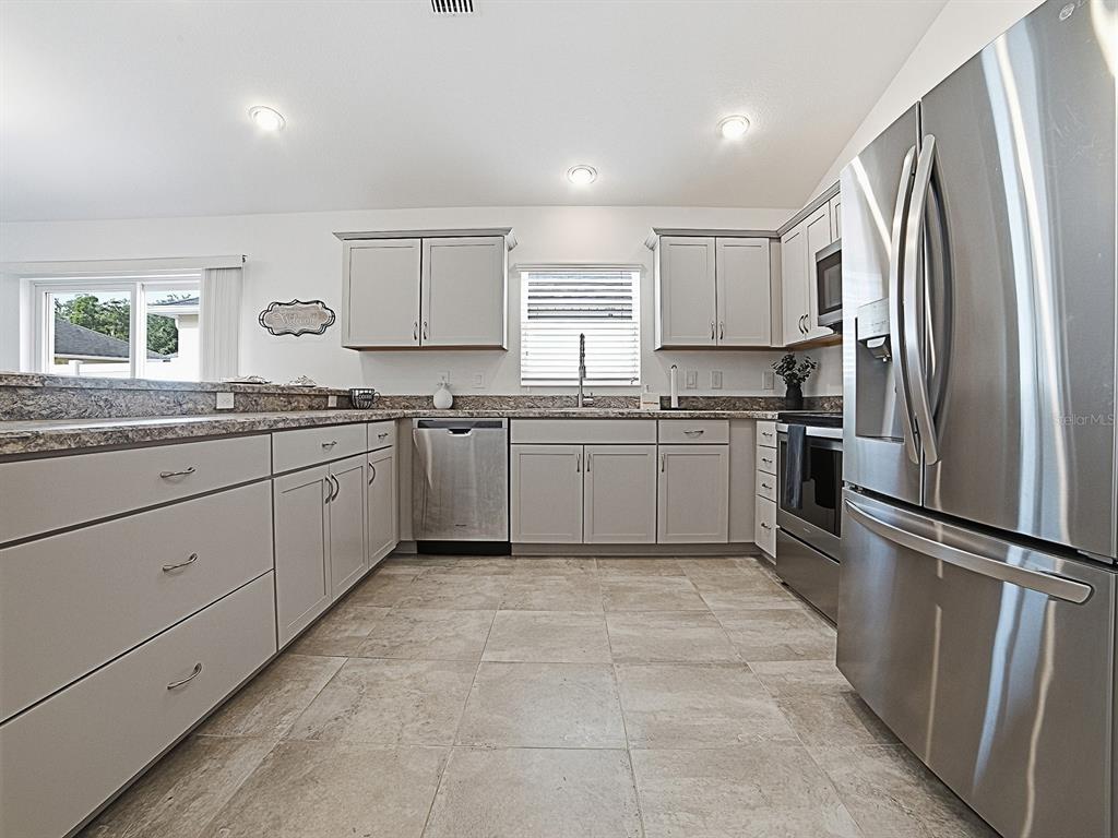 Property for sale at 7380 SE 168TH DIPIETRO LANE, THE VILLAGES, FL, 32162