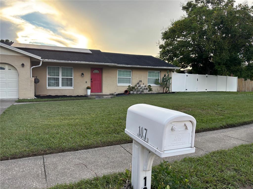 Property for sale at 107 SUNSET DRIVE, LONGWOOD, FL, 32750