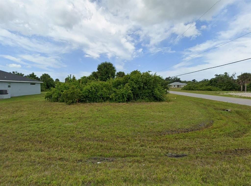 Property for sale at 117 ARROW LANE, ROTONDA WEST, FL, 33947