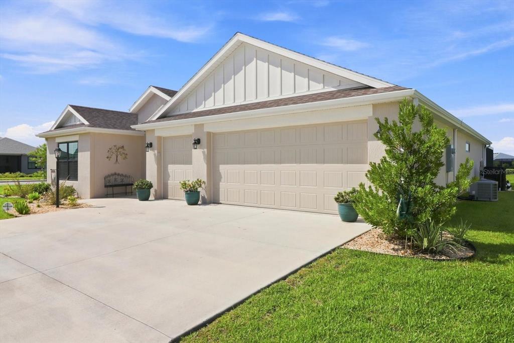 Property for sale at 7634 FRANK DIPIETRO DR DRIVE, THE VILLAGES, FL, 34762