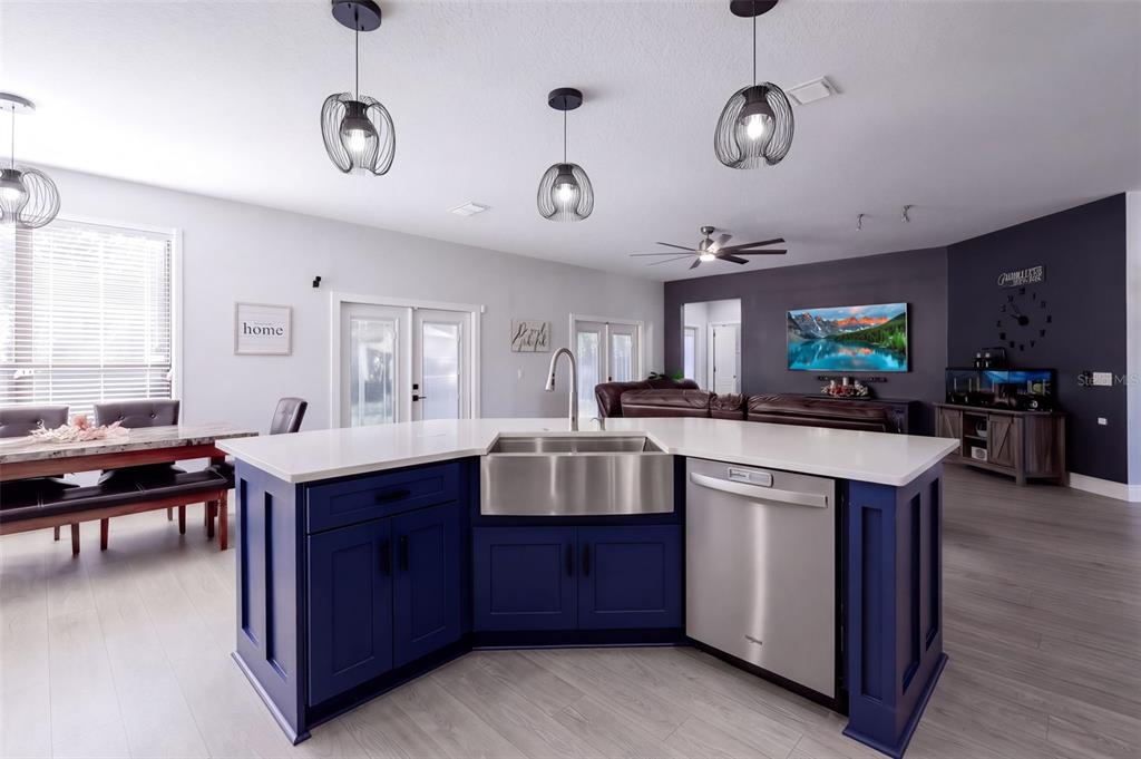 Kitchen Island with stainless steel farmhouse sink