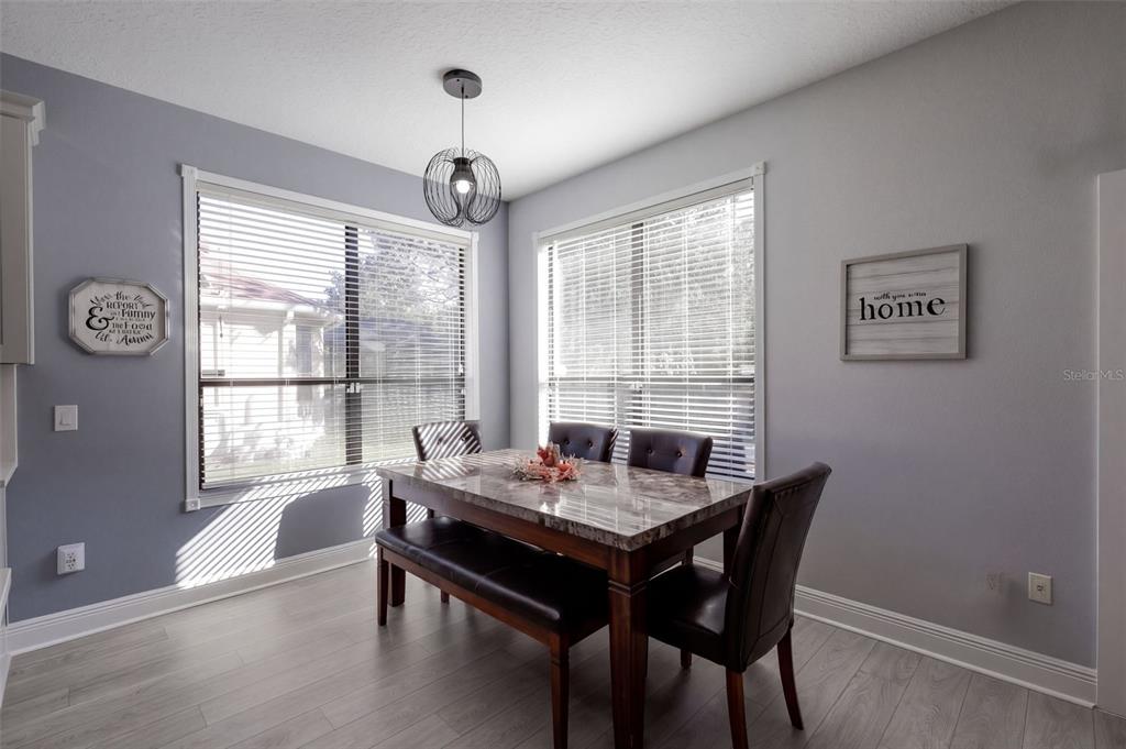 Kitchen Dining Area