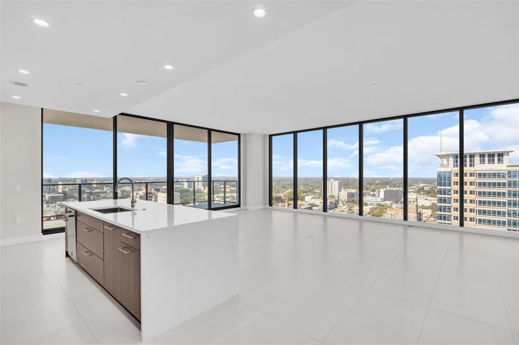 Desirable Corner Residence
