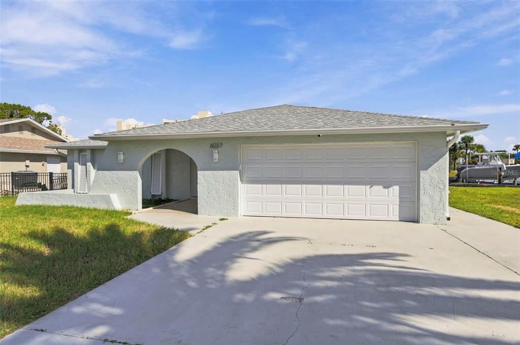 Property for sale at 6027 BEVERLY DRIVE, HUDSON, FL, 34667