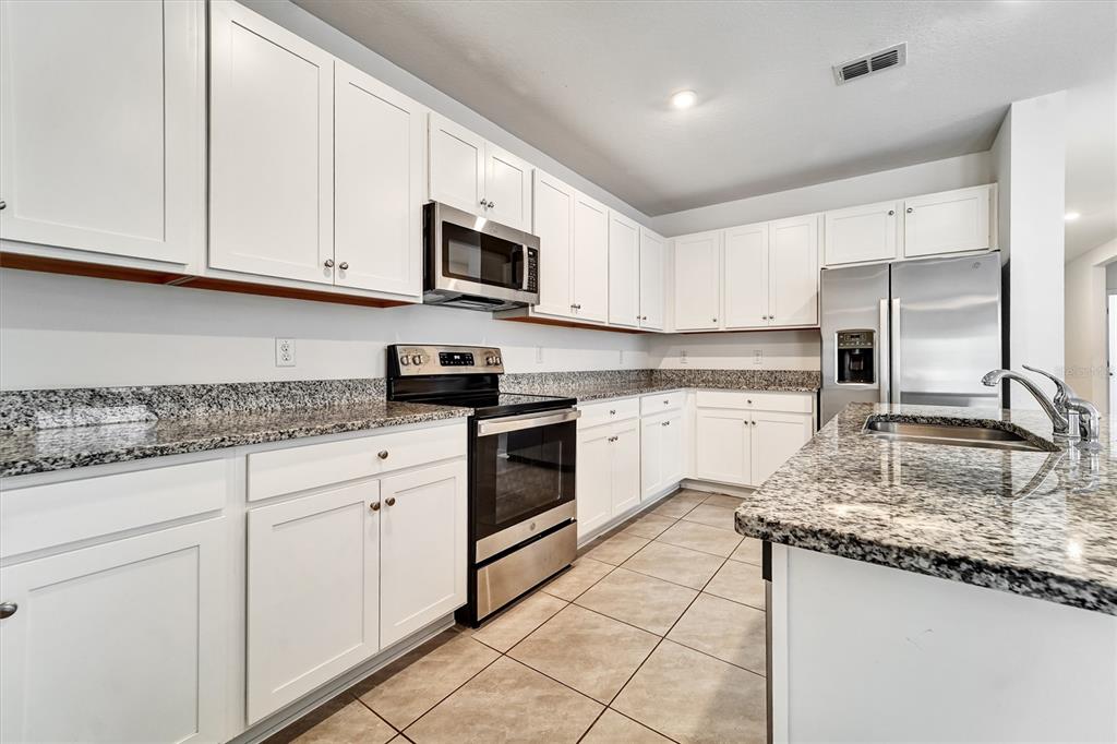 Property for sale at 6963 SHELBY LYNN WAY, ZEPHYRHILLS, FL, 33542