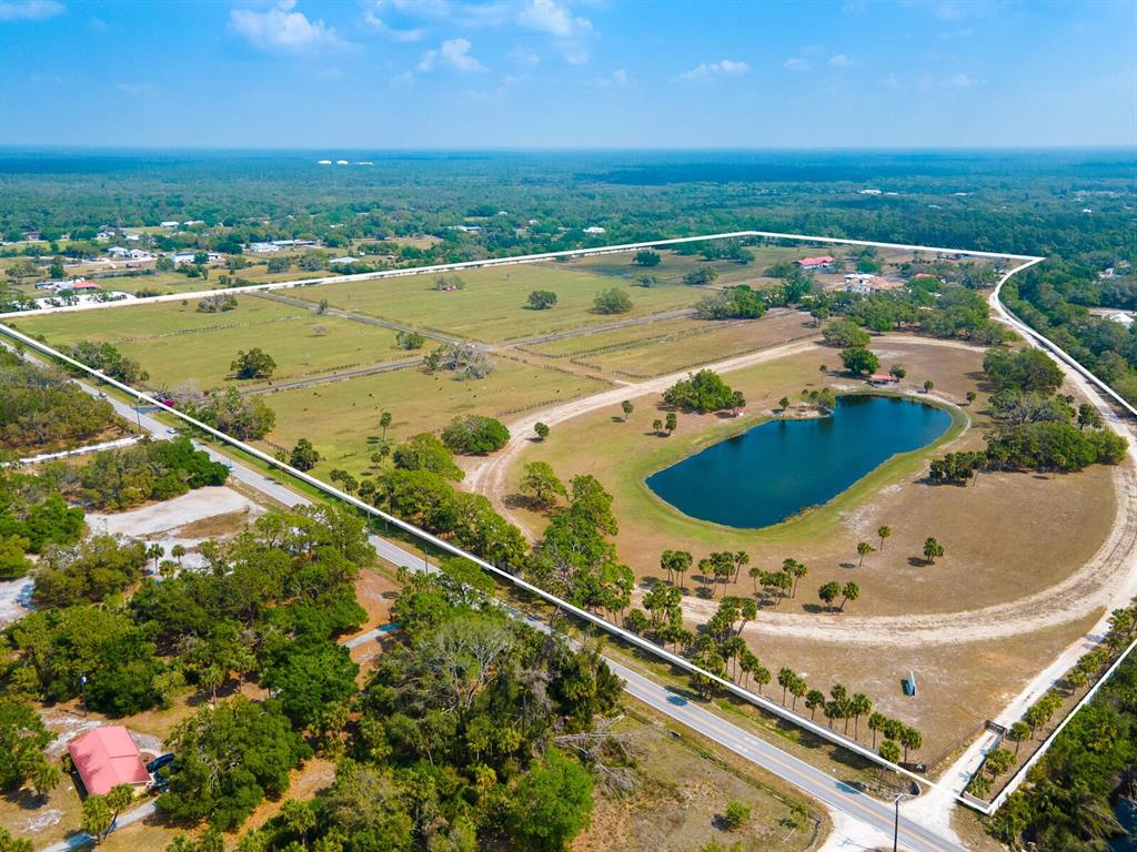 Property for sale at 600 N JACKSON ROAD, VENICE, FL, 34292