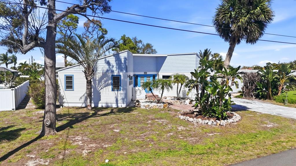 Property for sale at 1052 KANT STREET, ENGLEWOOD, FL, 34224