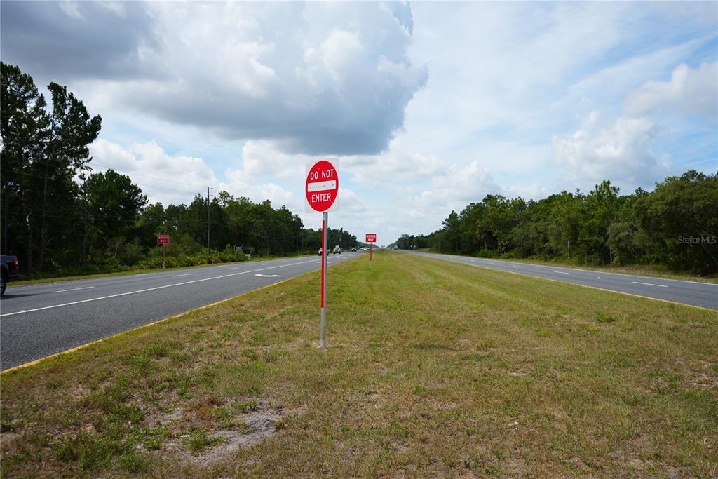 Property for sale at 18284 COMMERCIAL WAY, WEEKI WACHEE, FL, 34614