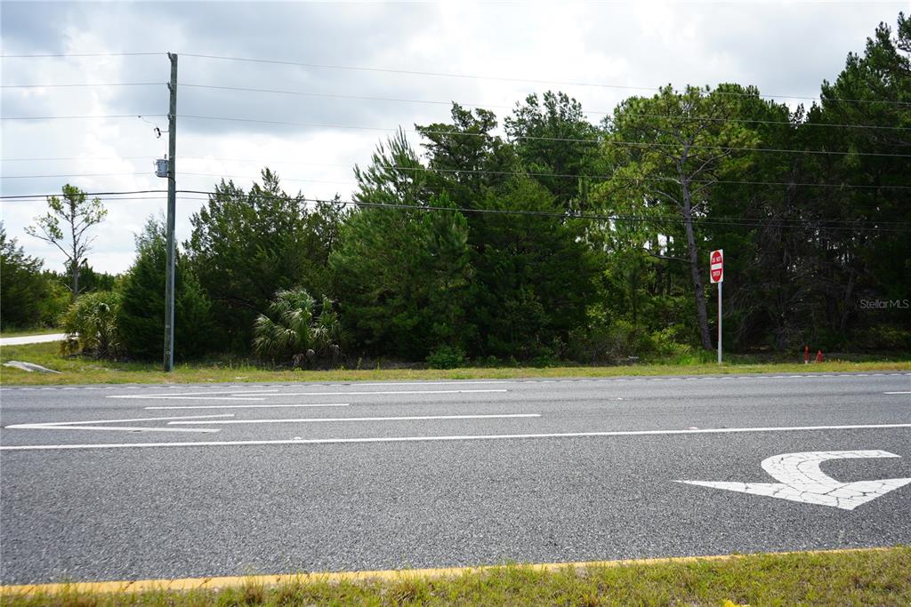 Property for sale at 18284 COMMERCIAL WAY, WEEKI WACHEE, FL, 34614