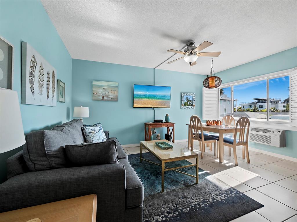Property for sale at 475 BENJAMIN FRANKLIN DRIVE UNIT 215, SARASOTA, FL, 34236
