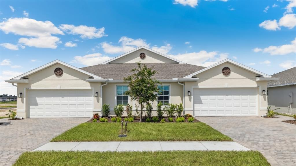 MODEL HOME