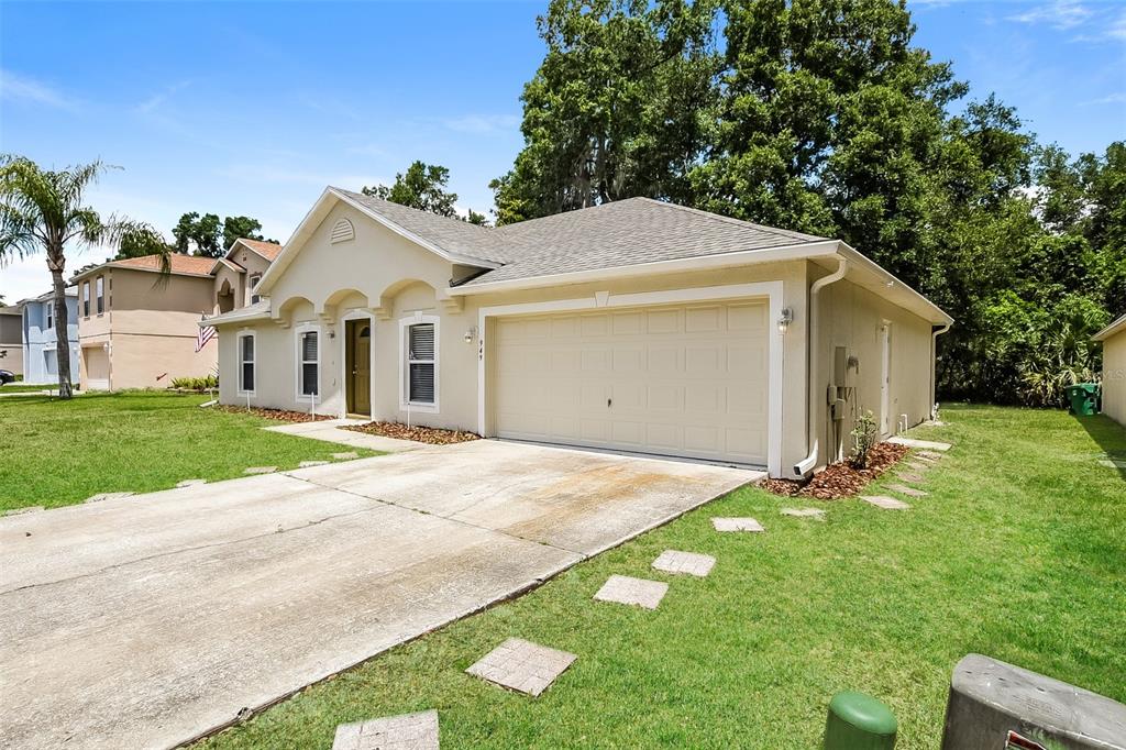 Property for sale at 949 CASCADES PARK TRAIL, DELAND, FL, 32720