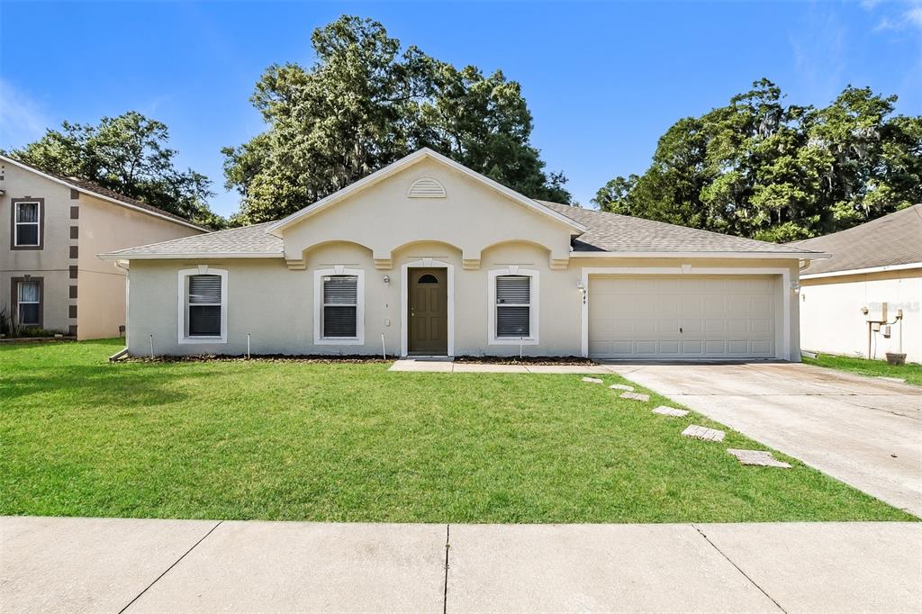 Property for sale at 949 CASCADES PARK TRAIL, DELAND, FL, 32720