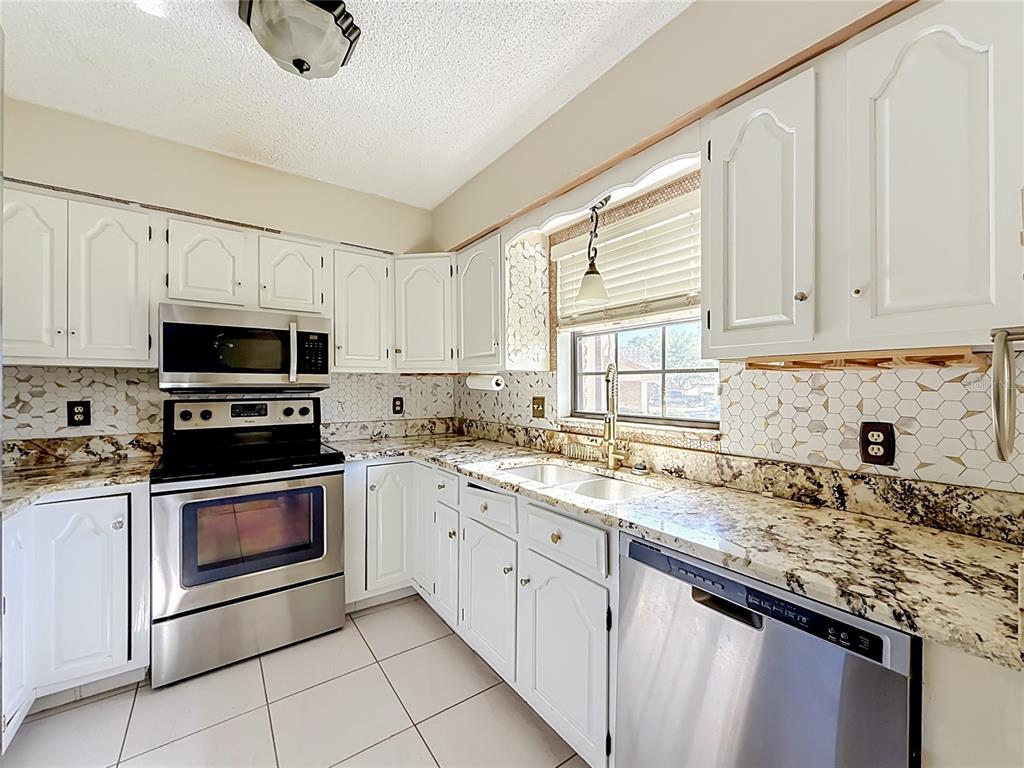 Property for sale at 100 E OAK TERRACE DRIVE UNIT C1, LEESBURG, FL, 34748
