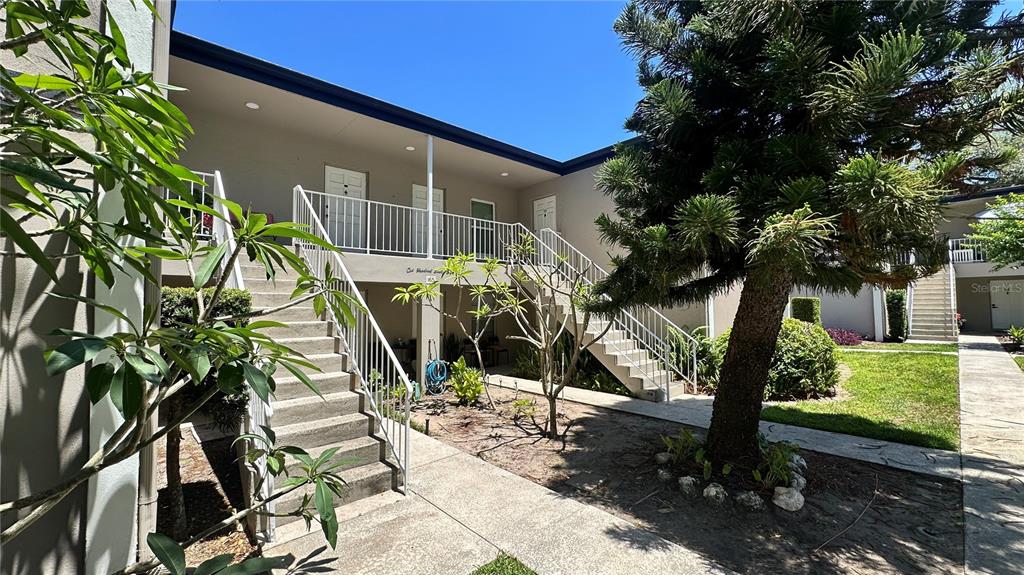 Property for sale at 165 PICARDY VILLA CIRCLE UNIT 202, BRANDON, FL, 33510
