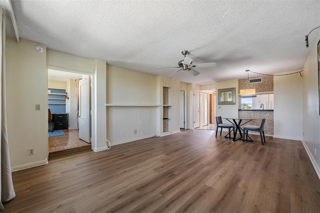 Property for sale at 2621 COVE CAY DRIVE UNIT 606, CLEARWATER, FL, 33760