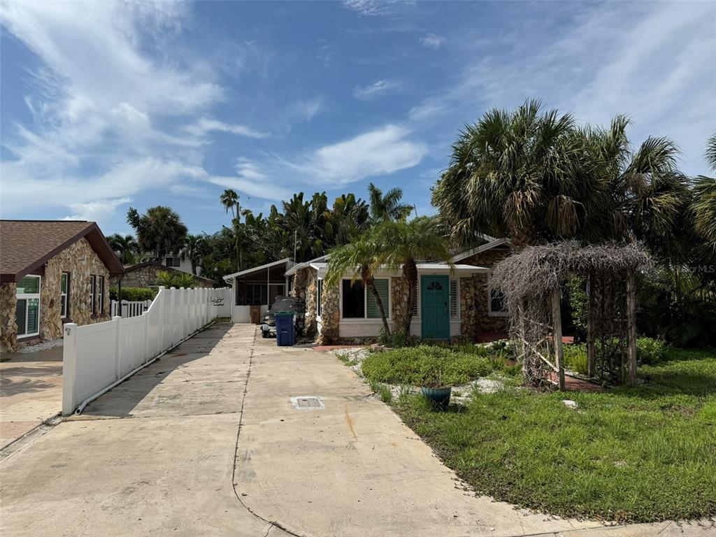 Property for sale at 117 12TH AVENUE, INDIAN ROCKS BEACH, FL, 33785