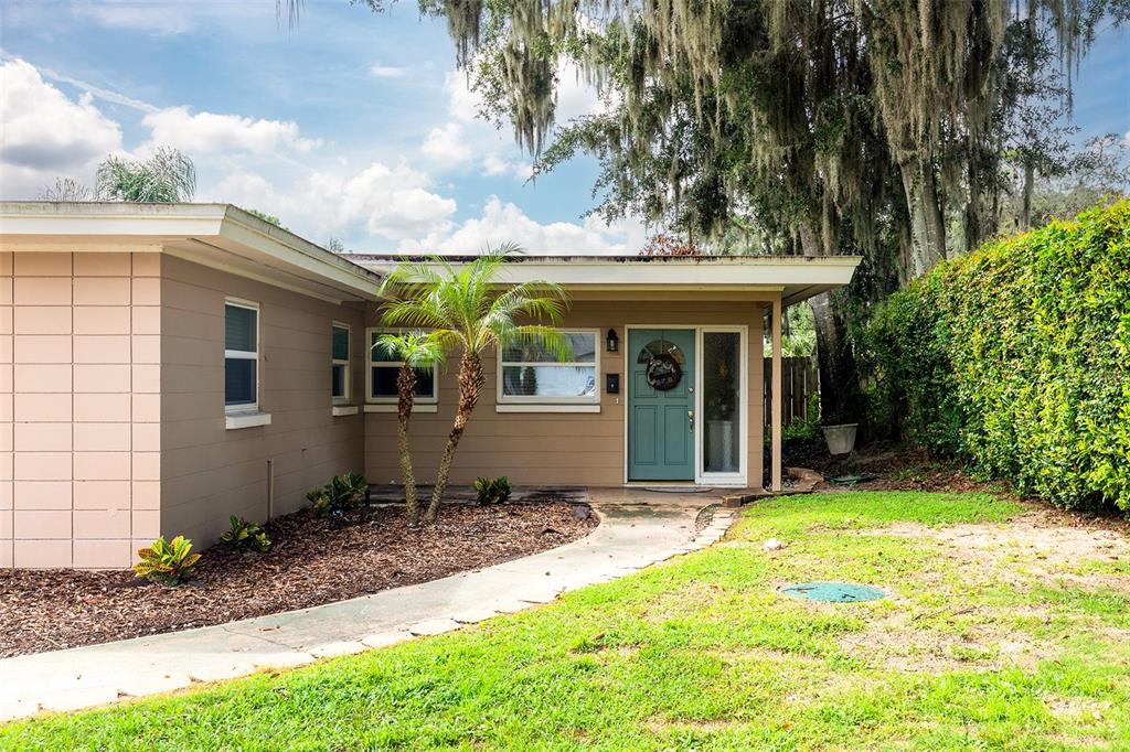 Property for sale at 180 E FAITH TERRACE, MAITLAND, FL, 32751