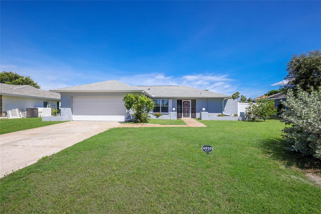 Property for sale at 6910 18TH AVENUE W, BRADENTON, FL, 34209