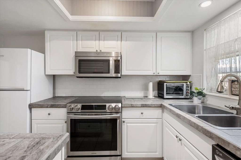 Property for sale at 2753 GOLF COURSE DRIVE UNIT 104, SARASOTA, FL, 34234