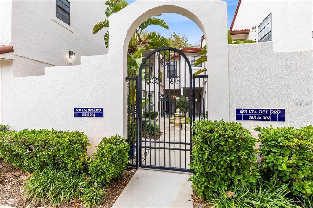 Property for sale at 550 VIA DEL ORO DRIVE UNIT 102, ALTAMONTE SPRINGS, FL, 32714