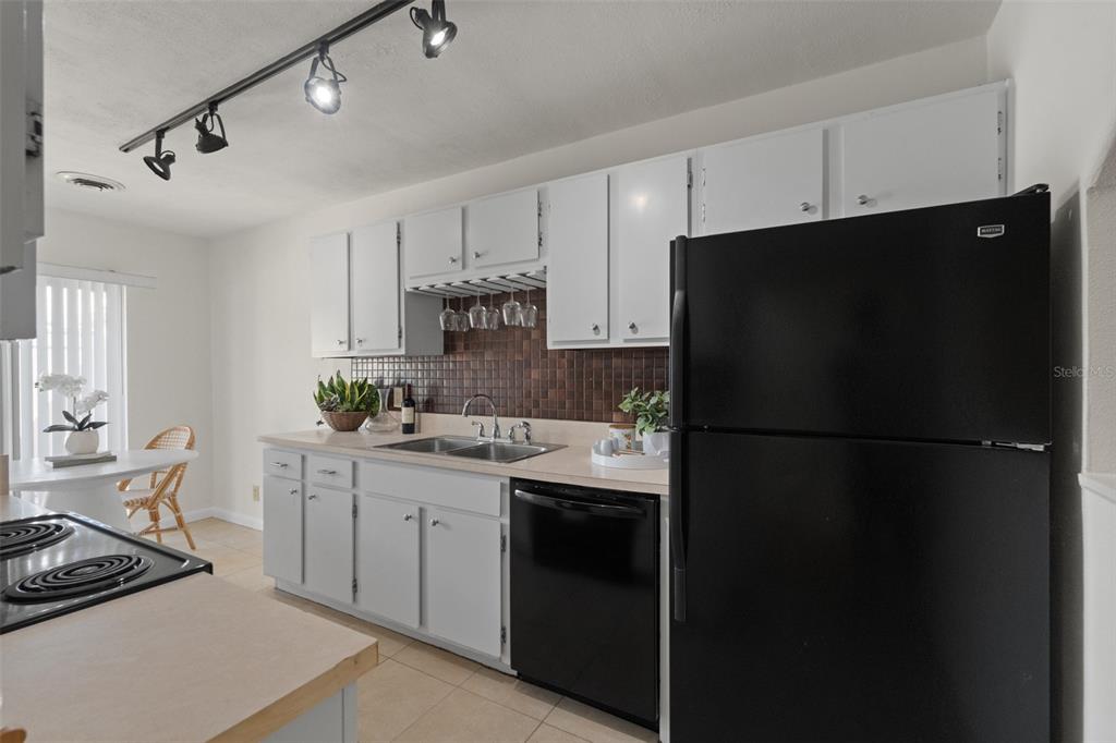 Property for sale at 2076 SUNSET POINT ROAD UNIT 142, CLEARWATER, FL, 33765